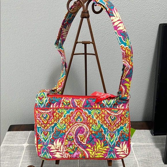 Vera Bradley Little Hipster in Paisley in Paradise Vibrant Design - Picture 4 of 9
